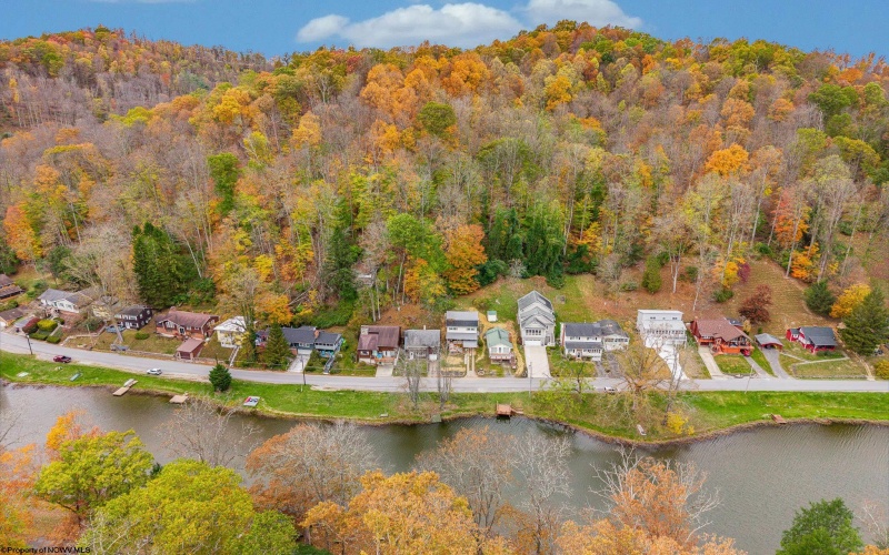 938 LAKE FLOYD Circle, Bristol, West Virginia 26426, 2 Bedrooms Bedrooms, 5 Rooms Rooms,2 BathroomsBathrooms,Single Family Detached,For Sale,LAKE FLOYD,10162337 938 LAKE FLOYD Circle, Bristol, West Virginia 26426, 2 Bedrooms Bedrooms, 5 Rooms Rooms,2 BathroomsBathrooms,Single Family Detached,For Sale,LAKE FLOYD,10162337