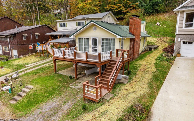 938 LAKE FLOYD Circle, Bristol, West Virginia 26426, 2 Bedrooms Bedrooms, 5 Rooms Rooms,2 BathroomsBathrooms,Single Family Detached,For Sale,LAKE FLOYD,10162337 938 LAKE FLOYD Circle, Bristol, West Virginia 26426, 2 Bedrooms Bedrooms, 5 Rooms Rooms,2 BathroomsBathrooms,Single Family Detached,For Sale,LAKE FLOYD,10162337