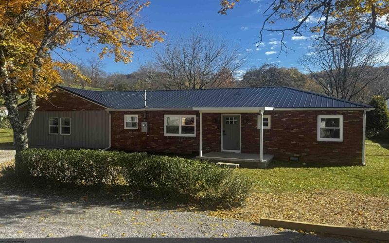 38 Dunmore Street, Fairmont, West Virginia 26554, 3 Bedrooms Bedrooms, 9 Rooms Rooms,2 BathroomsBathrooms,Single Family Detached,For Sale,Dunmore,10162350 38 Dunmore Street, Fairmont, West Virginia 26554, 3 Bedrooms Bedrooms, 9 Rooms Rooms,2 BathroomsBathrooms,Single Family Detached,For Sale,Dunmore,10162350