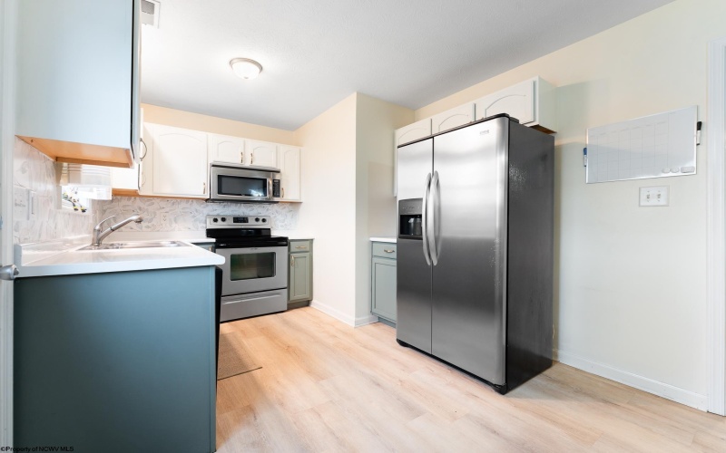 59 Par Lane, Maidsville, West Virginia 26541, 2 Bedrooms Bedrooms, 4 Rooms Rooms,2 BathroomsBathrooms,Single Family Attached,For Sale,Par,10162359