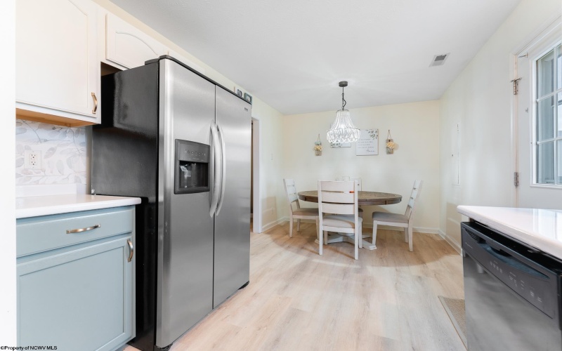 59 Par Lane, Maidsville, West Virginia 26541, 2 Bedrooms Bedrooms, 4 Rooms Rooms,2 BathroomsBathrooms,Single Family Attached,For Sale,Par,10162359