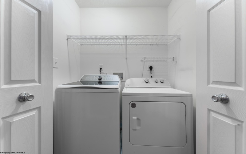 59 Par Lane, Maidsville, West Virginia 26541, 2 Bedrooms Bedrooms, 4 Rooms Rooms,2 BathroomsBathrooms,Single Family Attached,For Sale,Par,10162359