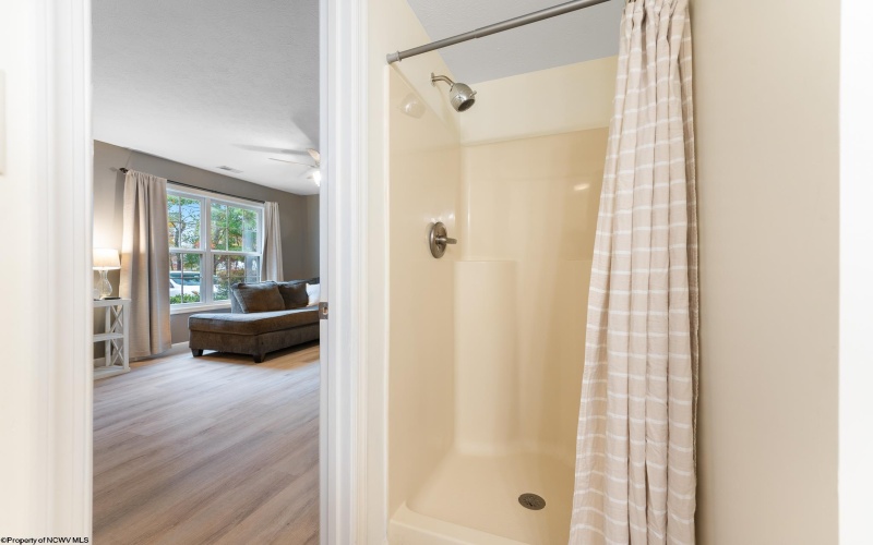 59 Par Lane, Maidsville, West Virginia 26541, 2 Bedrooms Bedrooms, 4 Rooms Rooms,2 BathroomsBathrooms,Single Family Attached,For Sale,Par,10162359