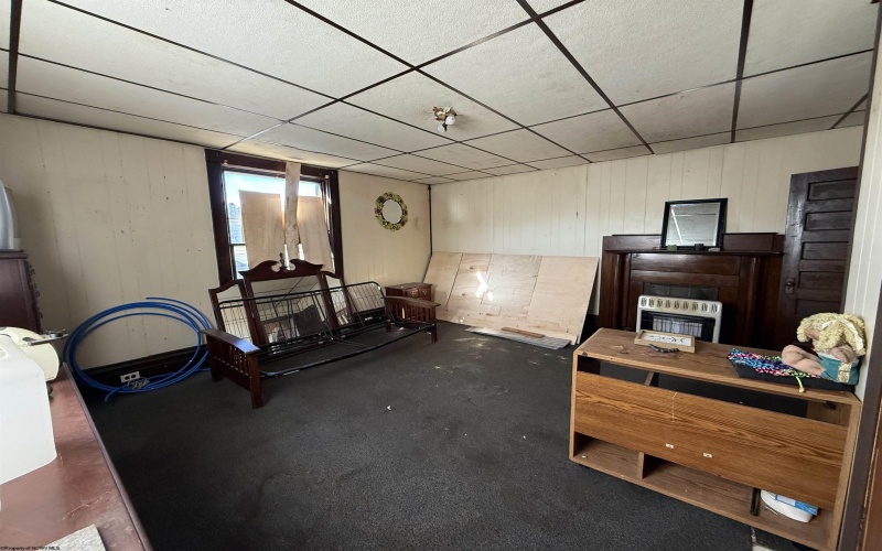 1008 Main Street, Mannington, West Virginia 26582, ,Multi-unit/income,For Sale,Main,10162353