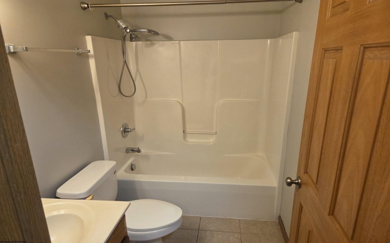 134 Creekside Drive, Morgantown, West Virginia 26508, 2 Bedrooms Bedrooms, 4 Rooms Rooms,2 BathroomsBathrooms,Residential Rentals,For Rent,Creekside,10162364 134 Creekside Drive, Morgantown, West Virginia 26508, 2 Bedrooms Bedrooms, 4 Rooms Rooms,2 BathroomsBathrooms,Residential Rentals,For Rent,Creekside,10162364