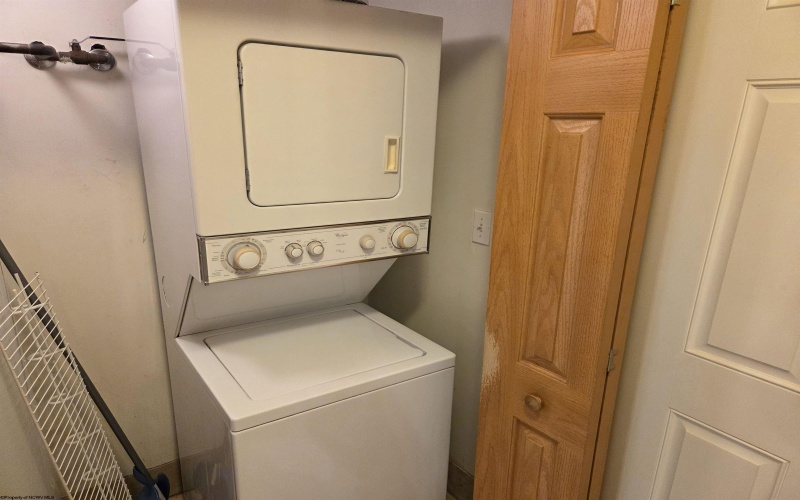 134 Creekside Drive, Morgantown, West Virginia 26508, 2 Bedrooms Bedrooms, 4 Rooms Rooms,2 BathroomsBathrooms,Residential Rentals,For Rent,Creekside,10162364 134 Creekside Drive, Morgantown, West Virginia 26508, 2 Bedrooms Bedrooms, 4 Rooms Rooms,2 BathroomsBathrooms,Residential Rentals,For Rent,Creekside,10162364