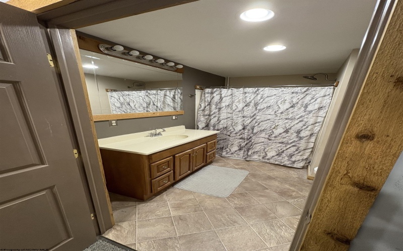 1323 Pennsylvania Avenue, Fairmont, West Virginia 26554, 3 Bedrooms Bedrooms, 9 Rooms Rooms,3 BathroomsBathrooms,Residential Rentals,For Rent,Pennsylvania,10162368 1323 Pennsylvania Avenue, Fairmont, West Virginia 26554, 3 Bedrooms Bedrooms, 9 Rooms Rooms,3 BathroomsBathrooms,Residential Rentals,For Rent,Pennsylvania,10162368