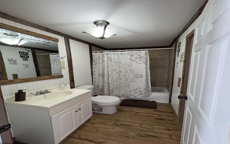 1323 Pennsylvania Avenue, Fairmont, West Virginia 26554, 3 Bedrooms Bedrooms, 9 Rooms Rooms,3 BathroomsBathrooms,Residential Rentals,For Rent,Pennsylvania,10162368 1323 Pennsylvania Avenue, Fairmont, West Virginia 26554, 3 Bedrooms Bedrooms, 9 Rooms Rooms,3 BathroomsBathrooms,Residential Rentals,For Rent,Pennsylvania,10162368