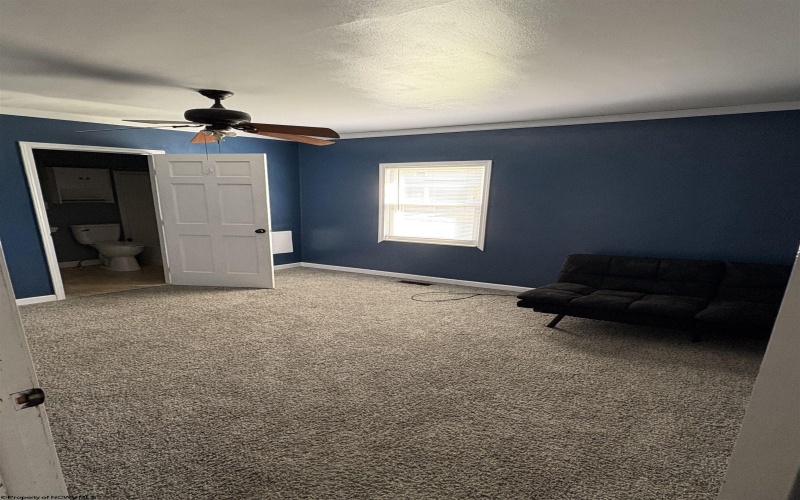 1323 Pennsylvania Avenue, Fairmont, West Virginia 26554, 3 Bedrooms Bedrooms, 9 Rooms Rooms,3 BathroomsBathrooms,Residential Rentals,For Rent,Pennsylvania,10162368 1323 Pennsylvania Avenue, Fairmont, West Virginia 26554, 3 Bedrooms Bedrooms, 9 Rooms Rooms,3 BathroomsBathrooms,Residential Rentals,For Rent,Pennsylvania,10162368