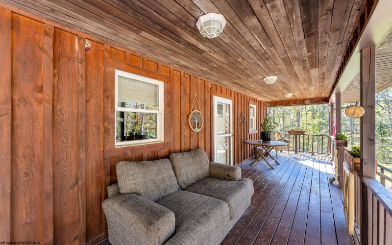 664 Rexroad Farm Road, Bruceton Mills, West Virginia 26525, 2 Bedrooms Bedrooms, 6 Rooms Rooms,2 BathroomsBathrooms,Single Family Detached,For Sale,Rexroad Farm,10161873