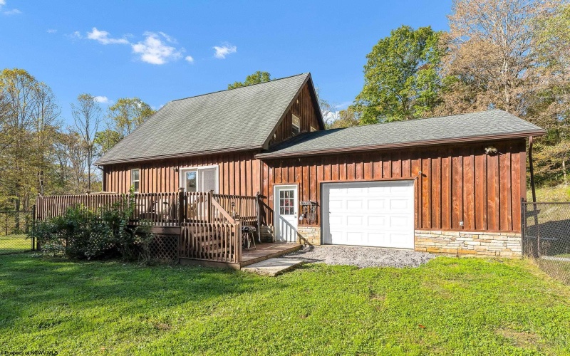 664 Rexroad Farm Road, Bruceton Mills, West Virginia 26525, 2 Bedrooms Bedrooms, 6 Rooms Rooms,2 BathroomsBathrooms,Single Family Detached,For Sale,Rexroad Farm,10161873