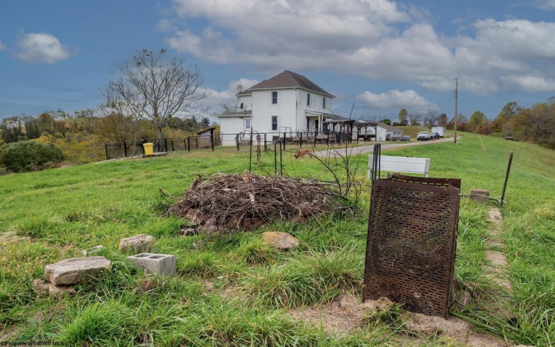 379 Rahm Drive, Proctor, West Virginia 26055, 3 Bedrooms Bedrooms, 9 Rooms Rooms,1 BathroomBathrooms,Single Family Detached,For Sale,Rahm,10162357 379 Rahm Drive, Proctor, West Virginia 26055, 3 Bedrooms Bedrooms, 9 Rooms Rooms,1 BathroomBathrooms,Single Family Detached,For Sale,Rahm,10162357