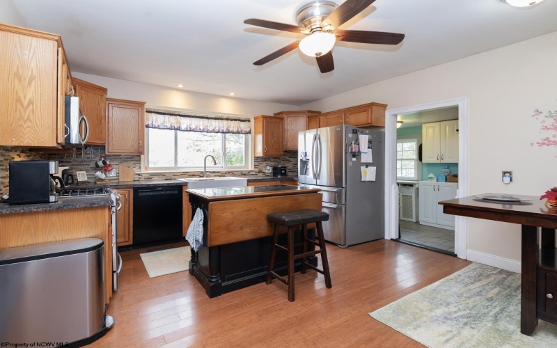 379 Rahm Drive, Proctor, West Virginia 26055, 3 Bedrooms Bedrooms, 9 Rooms Rooms,1 BathroomBathrooms,Single Family Detached,For Sale,Rahm,10162357 379 Rahm Drive, Proctor, West Virginia 26055, 3 Bedrooms Bedrooms, 9 Rooms Rooms,1 BathroomBathrooms,Single Family Detached,For Sale,Rahm,10162357