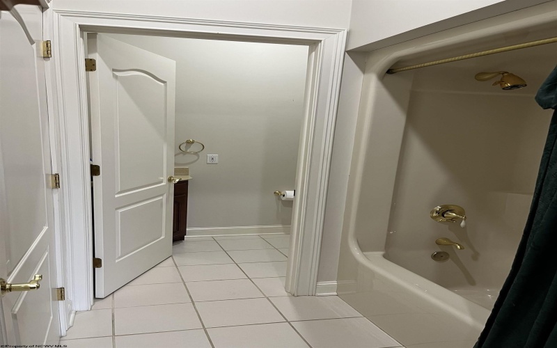 534 Morning Dove Drive, Clarksburg, West Virginia 26301, 4 Bedrooms Bedrooms, 7 Rooms Rooms,3 BathroomsBathrooms,Single Family Detached,For Sale,Morning Dove,10162356 534 Morning Dove Drive, Clarksburg, West Virginia 26301, 4 Bedrooms Bedrooms, 7 Rooms Rooms,3 BathroomsBathrooms,Single Family Detached,For Sale,Morning Dove,10162356