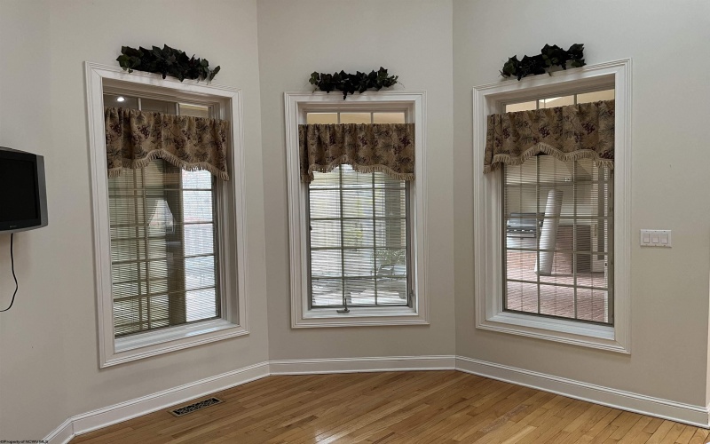 534 Morning Dove Drive, Clarksburg, West Virginia 26301, 4 Bedrooms Bedrooms, 7 Rooms Rooms,3 BathroomsBathrooms,Single Family Detached,For Sale,Morning Dove,10162356 534 Morning Dove Drive, Clarksburg, West Virginia 26301, 4 Bedrooms Bedrooms, 7 Rooms Rooms,3 BathroomsBathrooms,Single Family Detached,For Sale,Morning Dove,10162356