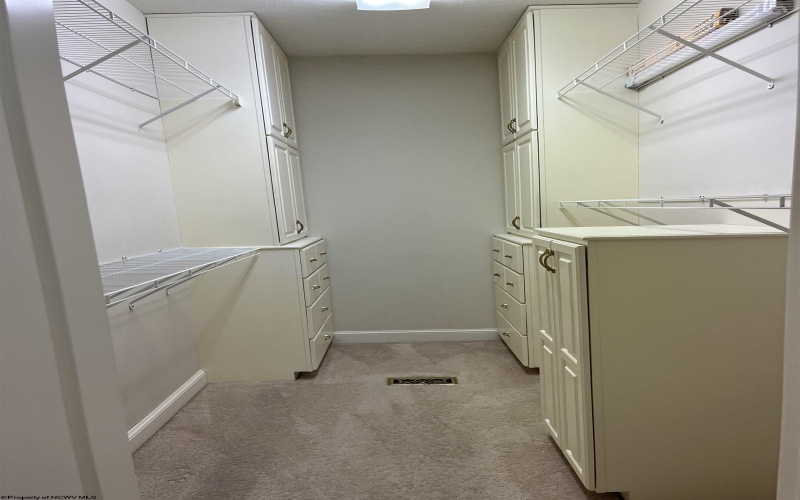 534 Morning Dove Drive, Clarksburg, West Virginia 26301, 4 Bedrooms Bedrooms, 7 Rooms Rooms,3 BathroomsBathrooms,Single Family Detached,For Sale,Morning Dove,10162356 534 Morning Dove Drive, Clarksburg, West Virginia 26301, 4 Bedrooms Bedrooms, 7 Rooms Rooms,3 BathroomsBathrooms,Single Family Detached,For Sale,Morning Dove,10162356