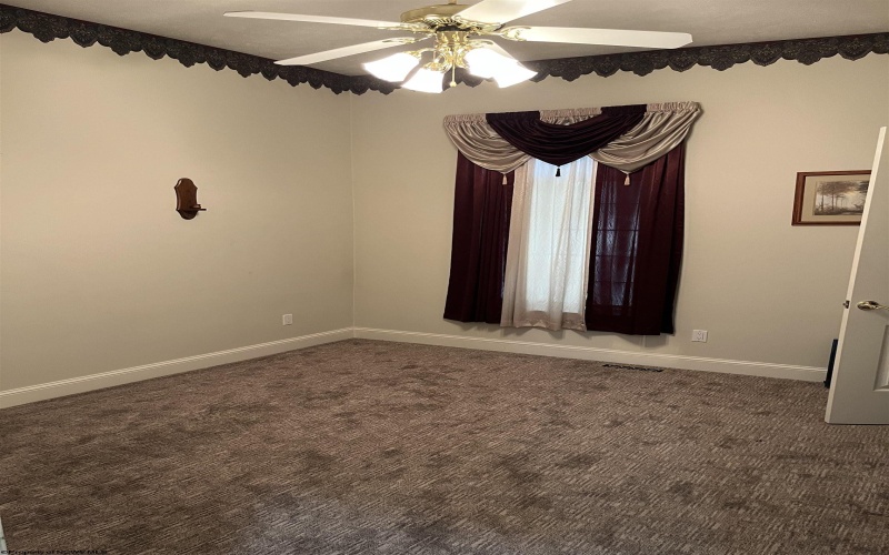 534 Morning Dove Drive, Clarksburg, West Virginia 26301, 4 Bedrooms Bedrooms, 7 Rooms Rooms,3 BathroomsBathrooms,Single Family Detached,For Sale,Morning Dove,10162356 534 Morning Dove Drive, Clarksburg, West Virginia 26301, 4 Bedrooms Bedrooms, 7 Rooms Rooms,3 BathroomsBathrooms,Single Family Detached,For Sale,Morning Dove,10162356