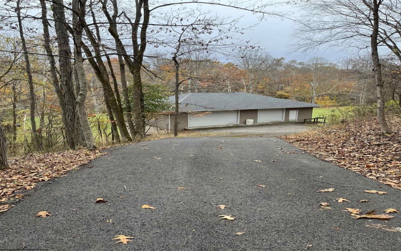 534 Morning Dove Drive, Clarksburg, West Virginia 26301, 4 Bedrooms Bedrooms, 7 Rooms Rooms,3 BathroomsBathrooms,Single Family Detached,For Sale,Morning Dove,10162356 534 Morning Dove Drive, Clarksburg, West Virginia 26301, 4 Bedrooms Bedrooms, 7 Rooms Rooms,3 BathroomsBathrooms,Single Family Detached,For Sale,Morning Dove,10162356