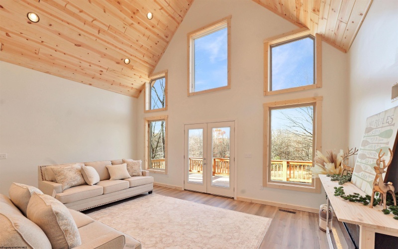 371 Goldfinch Lane, Terra Alta, West Virginia 26764, 3 Bedrooms Bedrooms, 10 Rooms Rooms,2 BathroomsBathrooms,Single Family Detached,For Sale,Goldfinch,10162389 371 Goldfinch Lane, Terra Alta, West Virginia 26764, 3 Bedrooms Bedrooms, 10 Rooms Rooms,2 BathroomsBathrooms,Single Family Detached,For Sale,Goldfinch,10162389