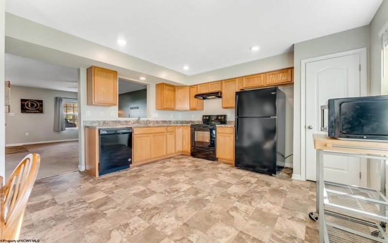 127 Inlet Street, Morgantown, West Virginia 26508, 2 Bedrooms Bedrooms, 5 Rooms Rooms,2 BathroomsBathrooms,Single Family Attached,For Sale,Inlet,10162373 127 Inlet Street, Morgantown, West Virginia 26508, 2 Bedrooms Bedrooms, 5 Rooms Rooms,2 BathroomsBathrooms,Single Family Attached,For Sale,Inlet,10162373