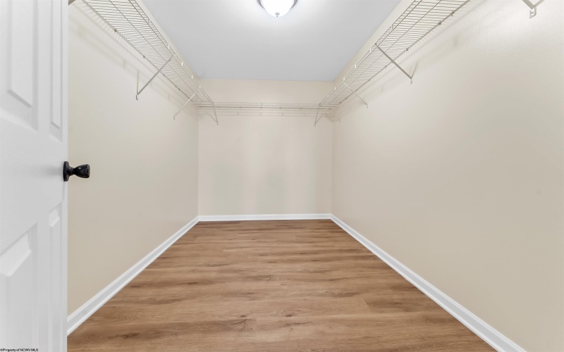 618 Hayfield Street, Morgantown, West Virginia 26508, 4 Bedrooms Bedrooms, 9 Rooms Rooms,4 BathroomsBathrooms,Residential Rentals,For Rent,Hayfield,10162387 618 Hayfield Street, Morgantown, West Virginia 26508, 4 Bedrooms Bedrooms, 9 Rooms Rooms,4 BathroomsBathrooms,Residential Rentals,For Rent,Hayfield,10162387