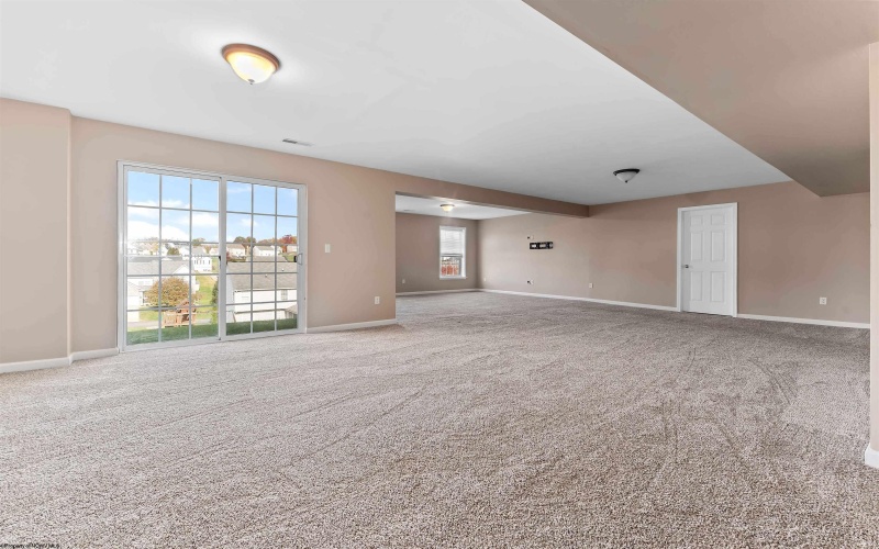 618 Hayfield Street, Morgantown, West Virginia 26508, 4 Bedrooms Bedrooms, 9 Rooms Rooms,4 BathroomsBathrooms,Residential Rentals,For Rent,Hayfield,10162387 618 Hayfield Street, Morgantown, West Virginia 26508, 4 Bedrooms Bedrooms, 9 Rooms Rooms,4 BathroomsBathrooms,Residential Rentals,For Rent,Hayfield,10162387