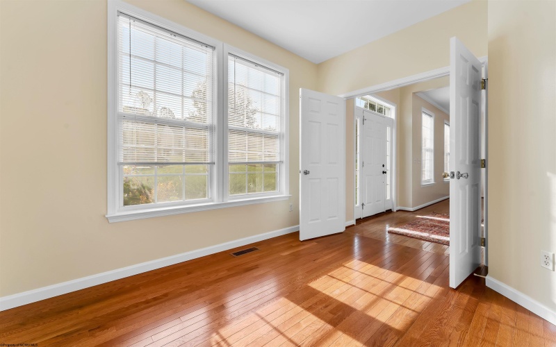 618 Hayfield Street, Morgantown, West Virginia 26508, 4 Bedrooms Bedrooms, 9 Rooms Rooms,4 BathroomsBathrooms,Residential Rentals,For Rent,Hayfield,10162387 618 Hayfield Street, Morgantown, West Virginia 26508, 4 Bedrooms Bedrooms, 9 Rooms Rooms,4 BathroomsBathrooms,Residential Rentals,For Rent,Hayfield,10162387