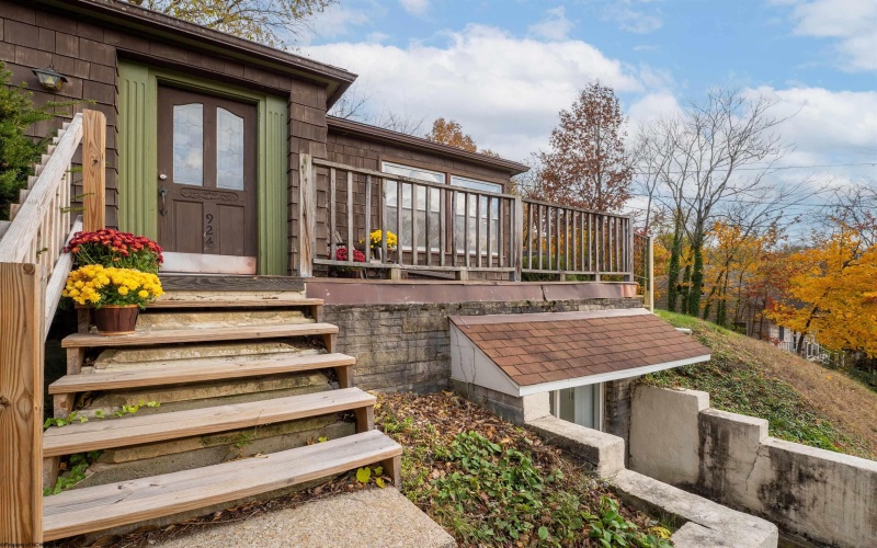 924 Garrison Avenue, Morgantown, West Virginia 26505, 2 Bedrooms Bedrooms, 4 Rooms Rooms,1 BathroomBathrooms,Single Family Detached,For Sale,Garrison,10162388 924 Garrison Avenue, Morgantown, West Virginia 26505, 2 Bedrooms Bedrooms, 4 Rooms Rooms,1 BathroomBathrooms,Single Family Detached,For Sale,Garrison,10162388