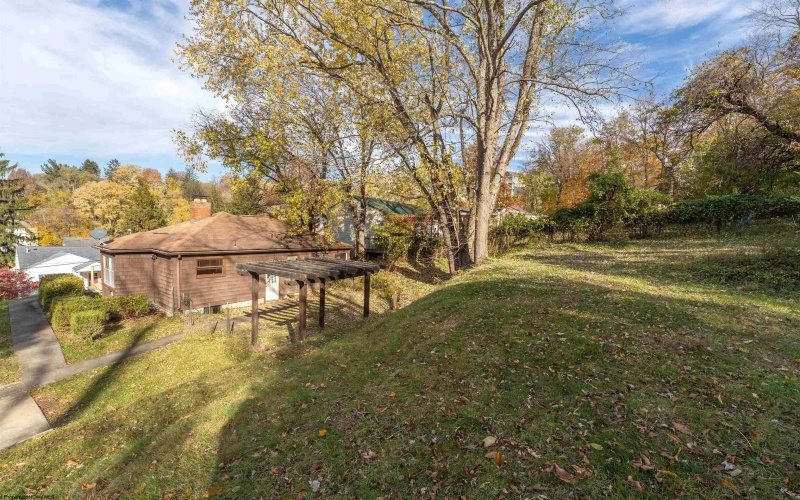 924 Garrison Avenue, Morgantown, West Virginia 26505, 2 Bedrooms Bedrooms, 4 Rooms Rooms,1 BathroomBathrooms,Single Family Detached,For Sale,Garrison,10162388 924 Garrison Avenue, Morgantown, West Virginia 26505, 2 Bedrooms Bedrooms, 4 Rooms Rooms,1 BathroomBathrooms,Single Family Detached,For Sale,Garrison,10162388