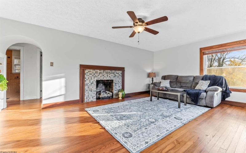 924 Garrison Avenue, Morgantown, West Virginia 26505, 2 Bedrooms Bedrooms, 4 Rooms Rooms,1 BathroomBathrooms,Single Family Detached,For Sale,Garrison,10162388 924 Garrison Avenue, Morgantown, West Virginia 26505, 2 Bedrooms Bedrooms, 4 Rooms Rooms,1 BathroomBathrooms,Single Family Detached,For Sale,Garrison,10162388