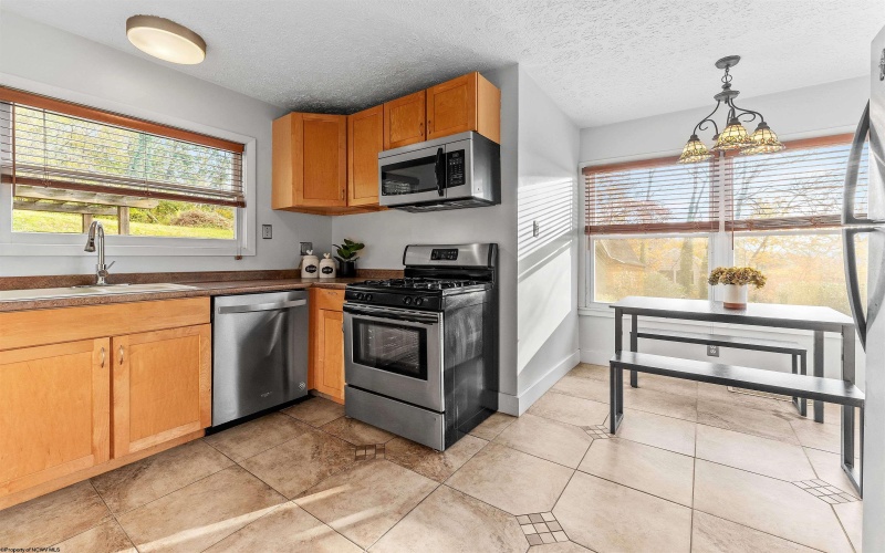 924 Garrison Avenue, Morgantown, West Virginia 26505, 2 Bedrooms Bedrooms, 4 Rooms Rooms,1 BathroomBathrooms,Single Family Detached,For Sale,Garrison,10162388 924 Garrison Avenue, Morgantown, West Virginia 26505, 2 Bedrooms Bedrooms, 4 Rooms Rooms,1 BathroomBathrooms,Single Family Detached,For Sale,Garrison,10162388