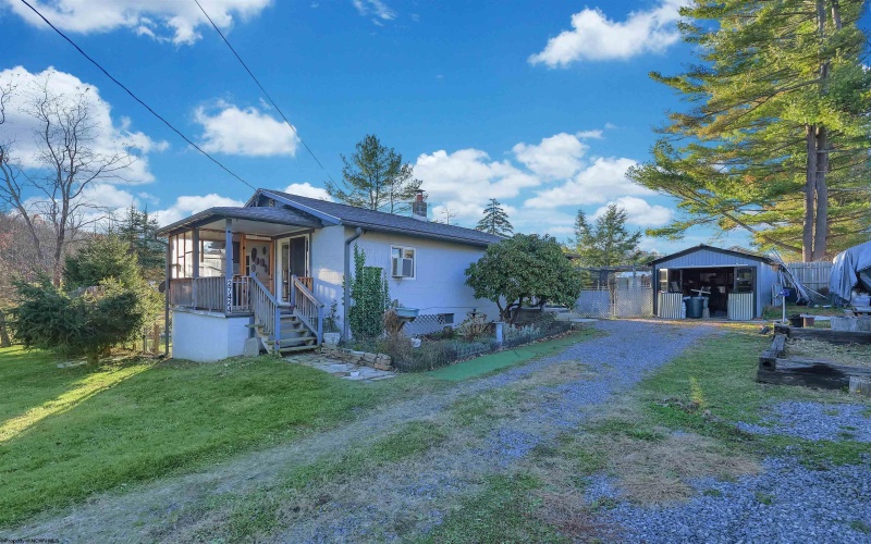 27424 George Washington Highway, Aurora, West Virginia 26705, 2 Bedrooms Bedrooms, 5 Rooms Rooms,1 BathroomBathrooms,Single Family Detached,For Sale,George Washington,10162386 27424 George Washington Highway, Aurora, West Virginia 26705, 2 Bedrooms Bedrooms, 5 Rooms Rooms,1 BathroomBathrooms,Single Family Detached,For Sale,George Washington,10162386