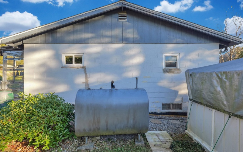 27424 George Washington Highway, Aurora, West Virginia 26705, 2 Bedrooms Bedrooms, 5 Rooms Rooms,1 BathroomBathrooms,Single Family Detached,For Sale,George Washington,10162386 27424 George Washington Highway, Aurora, West Virginia 26705, 2 Bedrooms Bedrooms, 5 Rooms Rooms,1 BathroomBathrooms,Single Family Detached,For Sale,George Washington,10162386