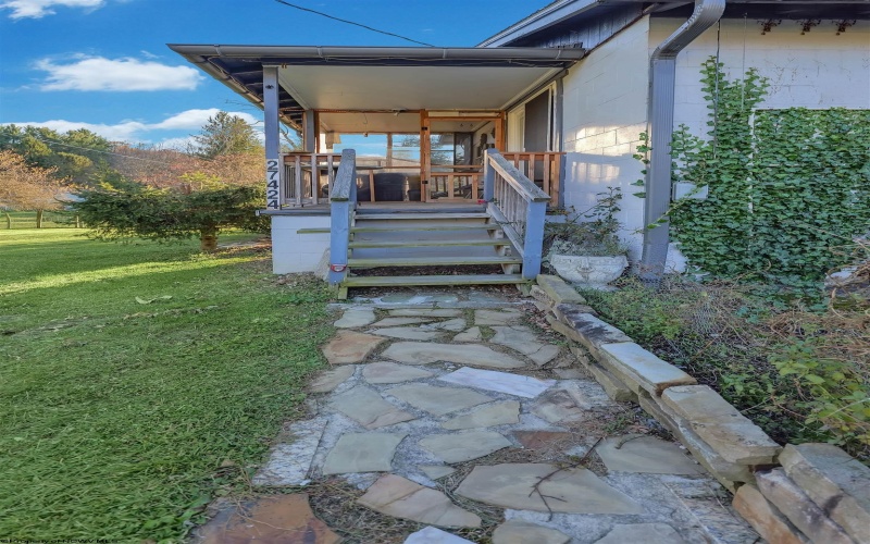 27424 George Washington Highway, Aurora, West Virginia 26705, 2 Bedrooms Bedrooms, 5 Rooms Rooms,1 BathroomBathrooms,Single Family Detached,For Sale,George Washington,10162386 27424 George Washington Highway, Aurora, West Virginia 26705, 2 Bedrooms Bedrooms, 5 Rooms Rooms,1 BathroomBathrooms,Single Family Detached,For Sale,George Washington,10162386