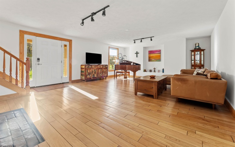 289 Cornish Road, Lake Lynn, Pennsylvania 15451, 3 Bedrooms Bedrooms, 7 Rooms Rooms,2 BathroomsBathrooms,Single Family Detached,For Sale,Cornish,10162383 289 Cornish Road, Lake Lynn, Pennsylvania 15451, 3 Bedrooms Bedrooms, 7 Rooms Rooms,2 BathroomsBathrooms,Single Family Detached,For Sale,Cornish,10162383