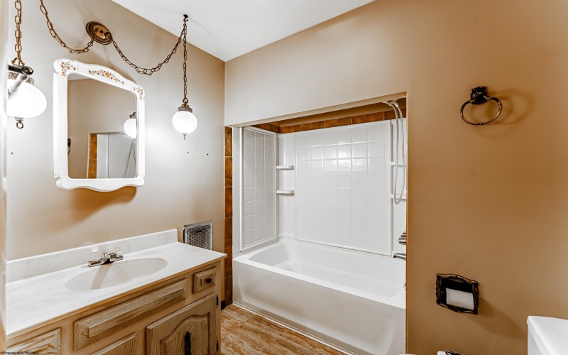 435 Pricketts Fort Road, Fairmont, West Virginia 26554, 4 Bedrooms Bedrooms, 10 Rooms Rooms,3 BathroomsBathrooms,Single Family Detached,For Sale,Pricketts Fort,10162375 435 Pricketts Fort Road, Fairmont, West Virginia 26554, 4 Bedrooms Bedrooms, 10 Rooms Rooms,3 BathroomsBathrooms,Single Family Detached,For Sale,Pricketts Fort,10162375