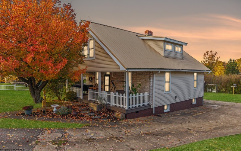 218 Mountain View Road, Uniontown, Pennsylvania 15401, 4 Bedrooms Bedrooms, 7 Rooms Rooms,2 BathroomsBathrooms,Single Family Detached,For Sale,Mountain View,10162374 218 Mountain View Road, Uniontown, Pennsylvania 15401, 4 Bedrooms Bedrooms, 7 Rooms Rooms,2 BathroomsBathrooms,Single Family Detached,For Sale,Mountain View,10162374