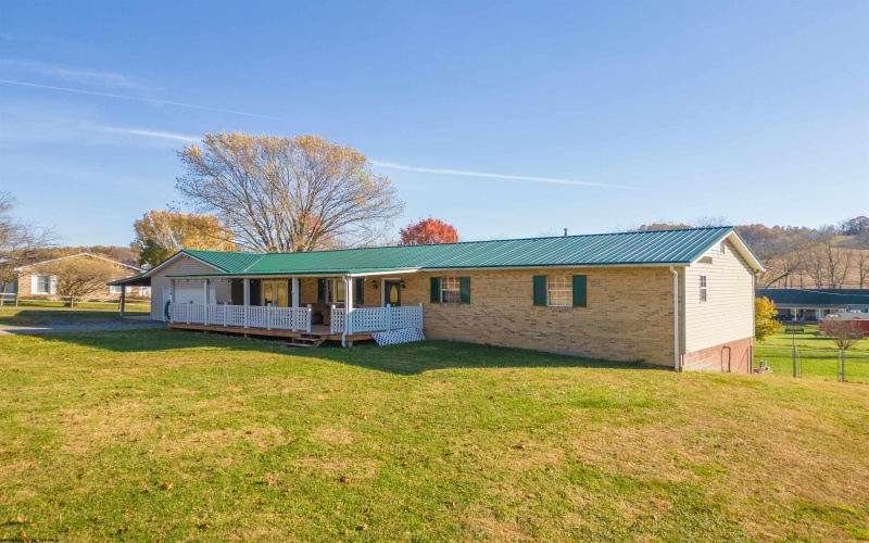 2856 Corbin Branch Road, Bridgeport, West Virginia 26330, 3 Bedrooms Bedrooms, 7 Rooms Rooms,2 BathroomsBathrooms,Single Family Detached,For Sale,Corbin Branch,10162380