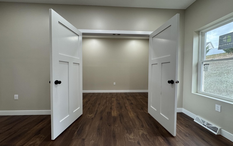 504 Watson Drive, Maidsville, West Virginia 26541-8191, 3 Bedrooms Bedrooms, 6 Rooms Rooms,2 BathroomsBathrooms,Single Family Detached,For Sale,Watson,10162372 504 Watson Drive, Maidsville, West Virginia 26541-8191, 3 Bedrooms Bedrooms, 6 Rooms Rooms,2 BathroomsBathrooms,Single Family Detached,For Sale,Watson,10162372