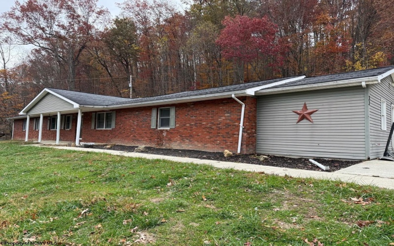 33 Flying Squares Drive, Beverly, West Virginia 26253, 4 Bedrooms Bedrooms, 14 Rooms Rooms,3 BathroomsBathrooms,Single Family Detached,For Sale,Flying Squares,10162390 33 Flying Squares Drive, Beverly, West Virginia 26253, 4 Bedrooms Bedrooms, 14 Rooms Rooms,3 BathroomsBathrooms,Single Family Detached,For Sale,Flying Squares,10162390