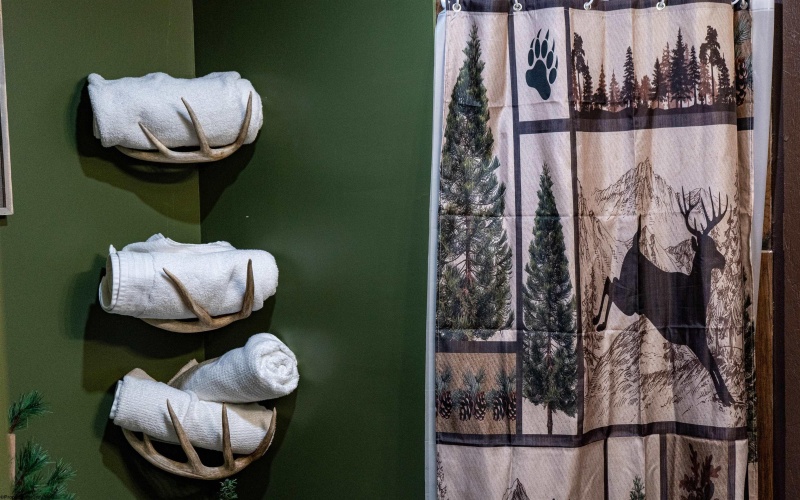 1819 Indian Creek Road, Alma, West Virginia 26320, 1 Bedroom Bedrooms, 5 Rooms Rooms,1 BathroomBathrooms,Single Family Detached,For Sale,Indian Creek,10158256