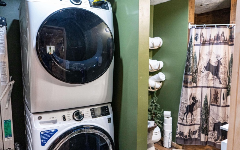 1819 Indian Creek Road, Alma, West Virginia 26320, 1 Bedroom Bedrooms, 5 Rooms Rooms,1 BathroomBathrooms,Single Family Detached,For Sale,Indian Creek,10158256