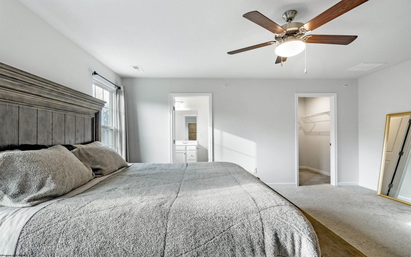 248 Stonehurst Drive, Morgantown, West Virginia 26501, 3 Bedrooms Bedrooms, 7 Rooms Rooms,3 BathroomsBathrooms,Single Family Attached,For Sale,Stonehurst,10162395