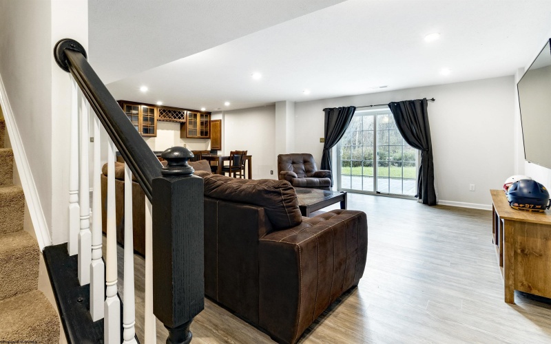 248 Stonehurst Drive, Morgantown, West Virginia 26501, 3 Bedrooms Bedrooms, 7 Rooms Rooms,4 BathroomsBathrooms,Residential Rentals,For Rent,Stonehurst,10162396 248 Stonehurst Drive, Morgantown, West Virginia 26501, 3 Bedrooms Bedrooms, 7 Rooms Rooms,4 BathroomsBathrooms,Residential Rentals,For Rent,Stonehurst,10162396