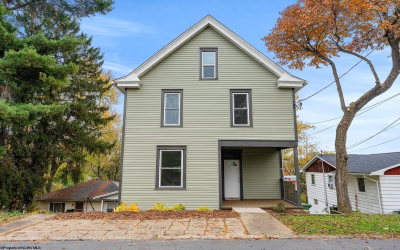 824 Louise Avenue, Morgantown, West Virginia 26505, 3 Bedrooms Bedrooms, 7 Rooms Rooms,2 BathroomsBathrooms,Single Family Detached,For Sale,Louise,10162403 824 Louise Avenue, Morgantown, West Virginia 26505, 3 Bedrooms Bedrooms, 7 Rooms Rooms,2 BathroomsBathrooms,Single Family Detached,For Sale,Louise,10162403