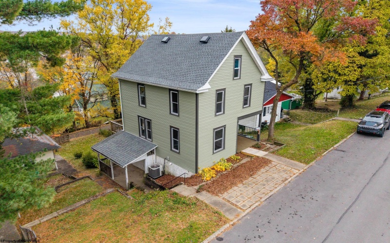 824 Louise Avenue, Morgantown, West Virginia 26505, 3 Bedrooms Bedrooms, 7 Rooms Rooms,2 BathroomsBathrooms,Single Family Detached,For Sale,Louise,10162403 824 Louise Avenue, Morgantown, West Virginia 26505, 3 Bedrooms Bedrooms, 7 Rooms Rooms,2 BathroomsBathrooms,Single Family Detached,For Sale,Louise,10162403