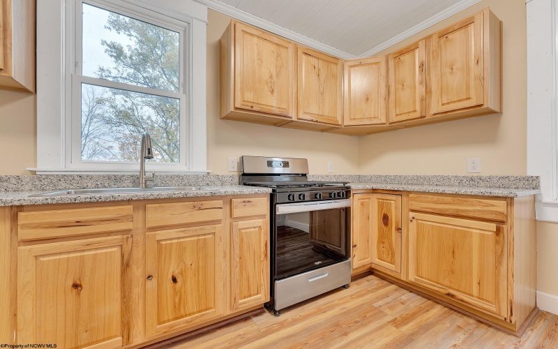 824 Louise Avenue, Morgantown, West Virginia 26505, 3 Bedrooms Bedrooms, 7 Rooms Rooms,2 BathroomsBathrooms,Single Family Detached,For Sale,Louise,10162403 824 Louise Avenue, Morgantown, West Virginia 26505, 3 Bedrooms Bedrooms, 7 Rooms Rooms,2 BathroomsBathrooms,Single Family Detached,For Sale,Louise,10162403