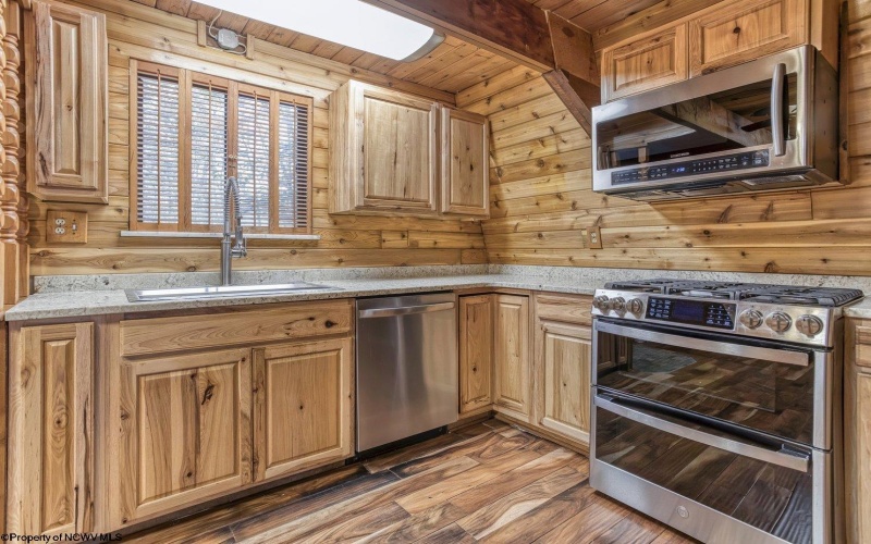 1218 Alpine Drive, Terra Alta, West Virginia 26764, 3 Bedrooms Bedrooms, 8 Rooms Rooms,2 BathroomsBathrooms,Single Family Detached,For Sale,Alpine,10162402 1218 Alpine Drive, Terra Alta, West Virginia 26764, 3 Bedrooms Bedrooms, 8 Rooms Rooms,2 BathroomsBathrooms,Single Family Detached,For Sale,Alpine,10162402