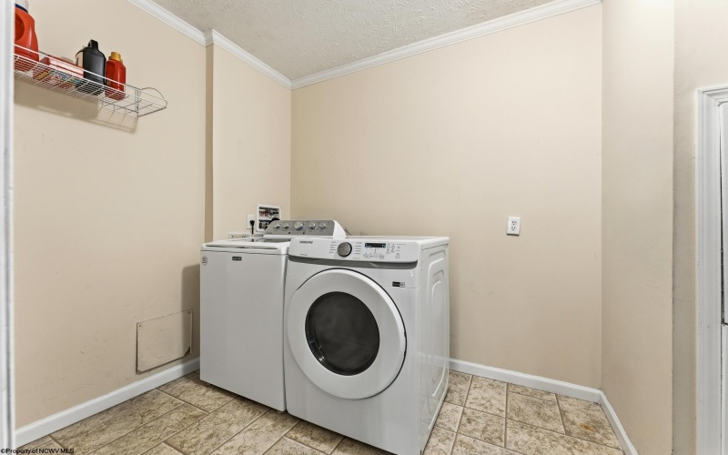 1542 Summers School Road, Morgantown, West Virginia 26508, 3 Bedrooms Bedrooms, 7 Rooms Rooms,2 BathroomsBathrooms,Single Family Detached,For Sale,Summers School,10162405