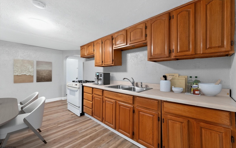 1421 Hite Avenue, Fairmont, West Virginia 26554, 3 Bedrooms Bedrooms, 6 Rooms Rooms,1 BathroomBathrooms,Single Family Detached,For Sale,Hite,10162425 1421 Hite Avenue, Fairmont, West Virginia 26554, 3 Bedrooms Bedrooms, 6 Rooms Rooms,1 BathroomBathrooms,Single Family Detached,For Sale,Hite,10162425